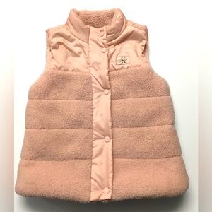 Calvin Klein Girls Fleece Puffer Vest size 4T Pink